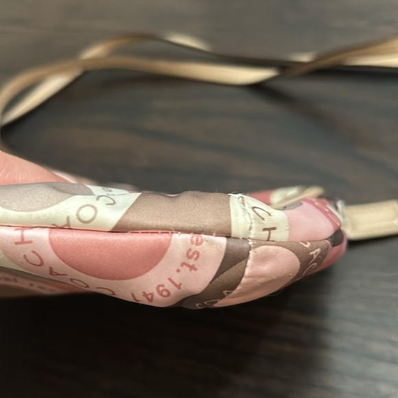 Coach Snaphead Soho Signature crossbody scarf print - Picture 4 of 14